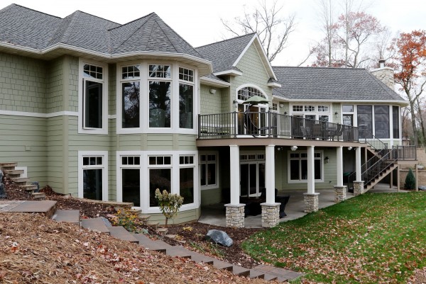 back exterior from side